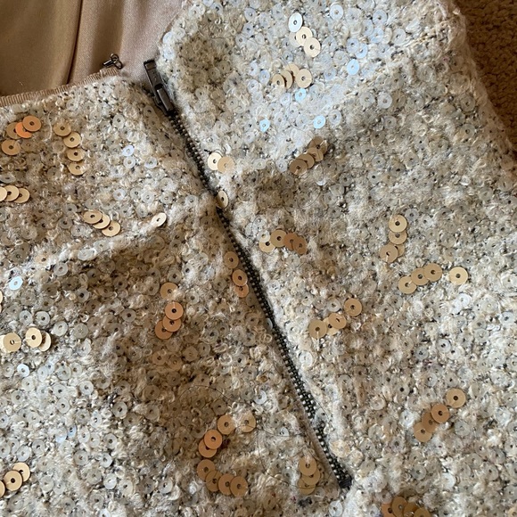 BANANA REPUBLIC Sz. 00P sequin knit skirt - Picture 2 of 3
